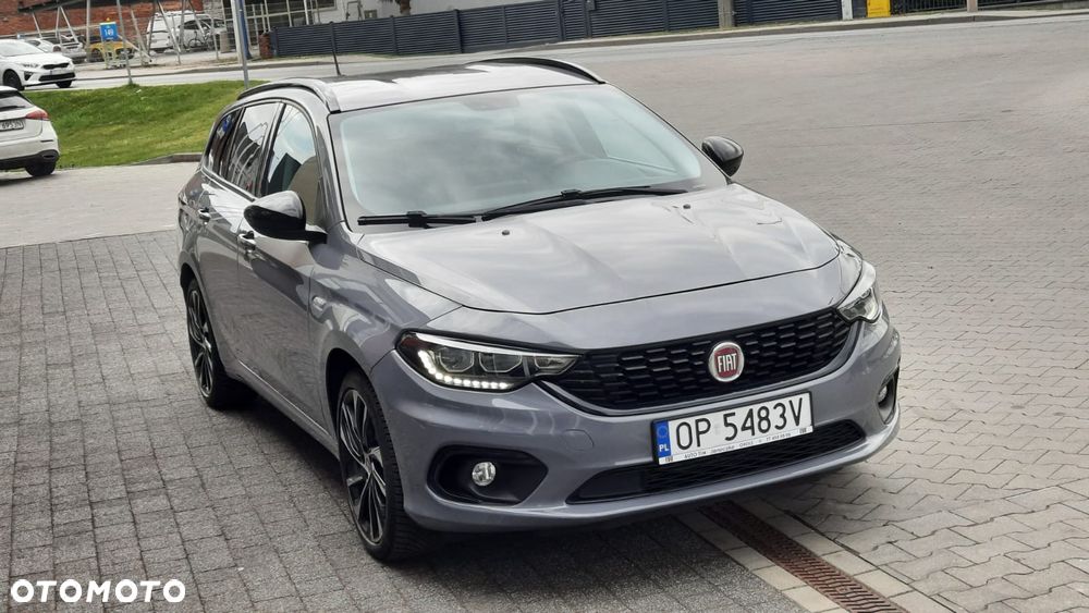 Fiat Tipo 1.4 T-Jet 16v S-Design - 2