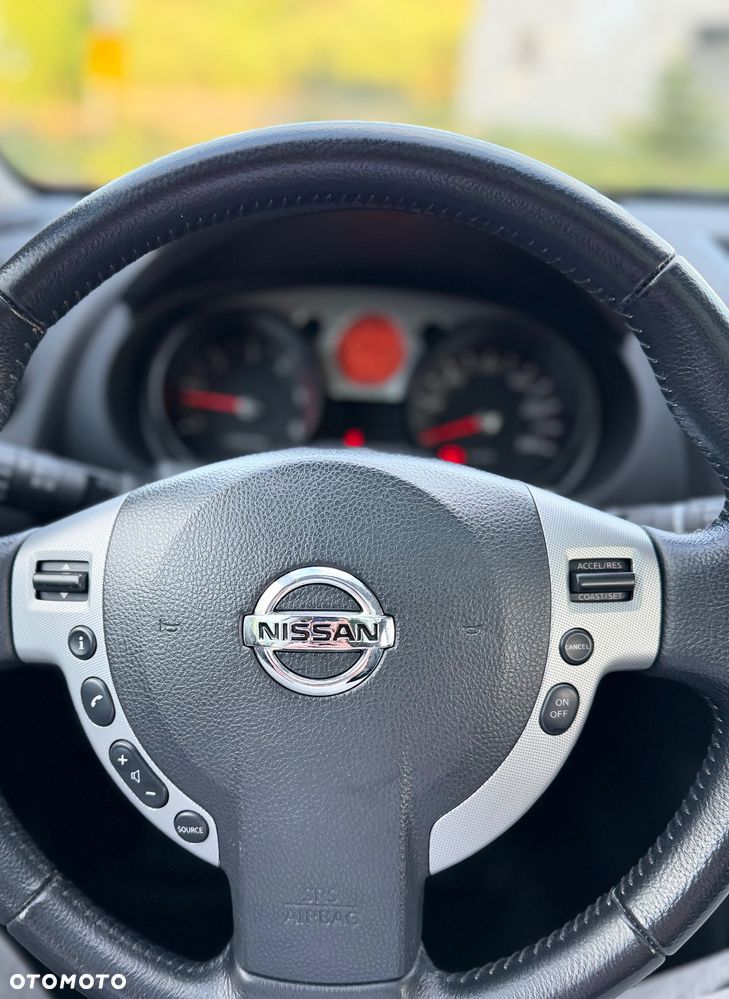 Nissan Qashqai 2.0 dCi 4x4 Tekna - 18
