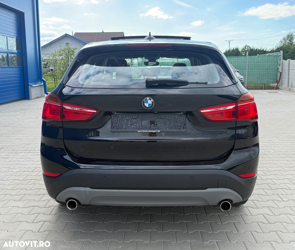 BMW X1 sDrive18d Aut. - 6