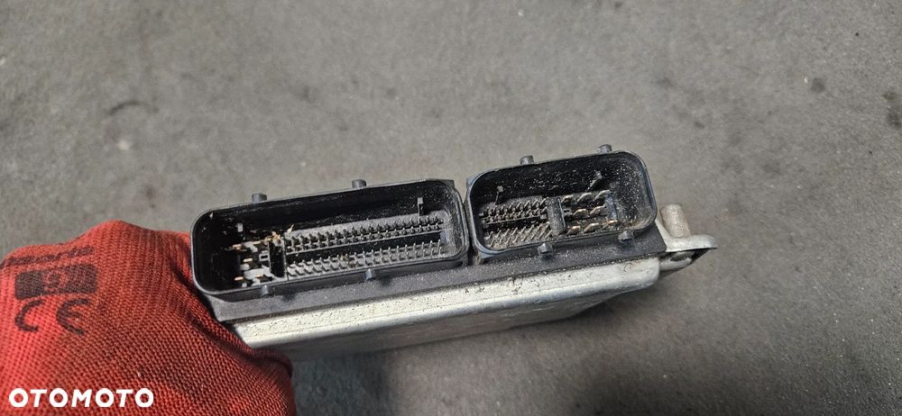 Sterownik komputer silnika VW Polo 9N 1,9 SDI 2003r 038906012AM - 3