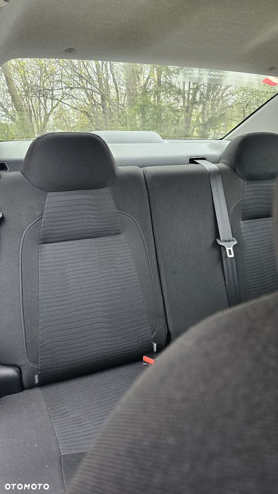 Peugeot 301 1.6 BlueHDi Active - 10