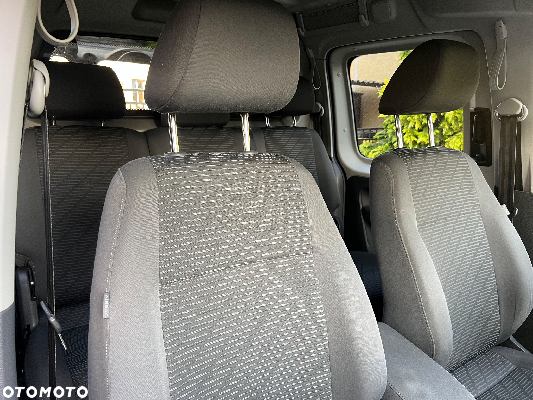Volkswagen Caddy Maxi 1.6 TDI Comfortline Mixt - 32
