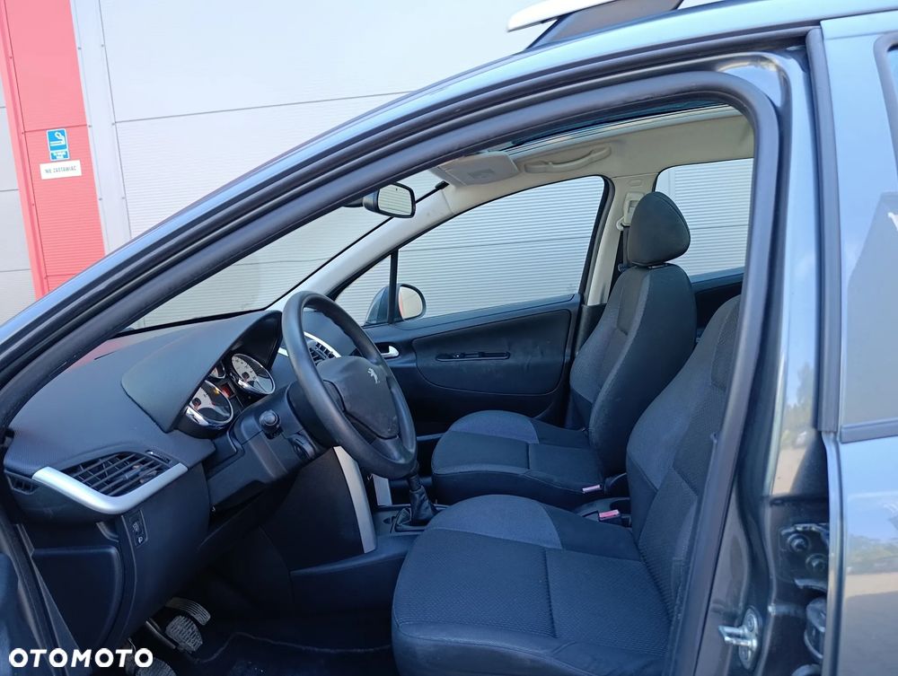 Peugeot 207 95 VTi Filou - 14