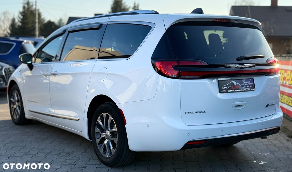 Chrysler Pacifica - 7