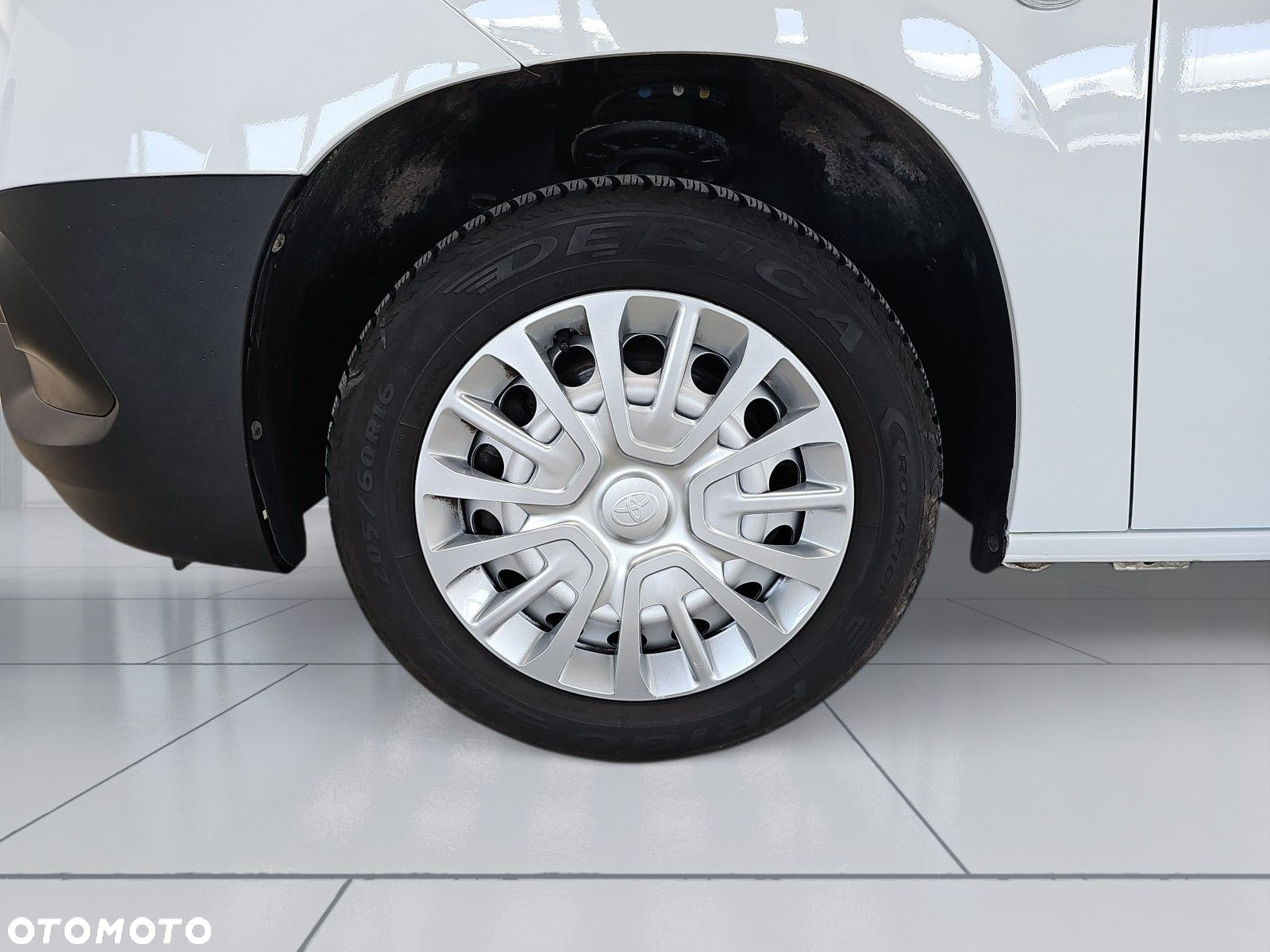 Toyota ProAce 2.3T 1.5 D-4D 75KM std Furgon Active - 32