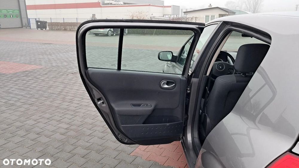 Renault Megane - 9