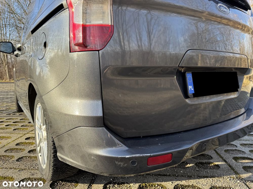 Ford Tourneo Courier 1.5 TDCi Ambiente - 5