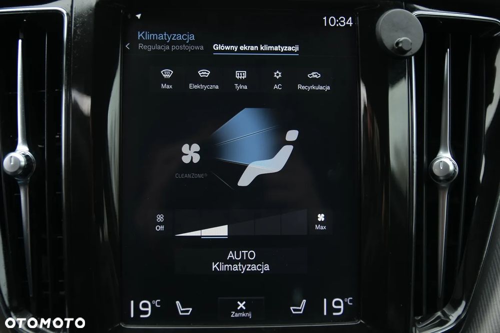 Volvo XC 60 D4 AWD R-Design - 33