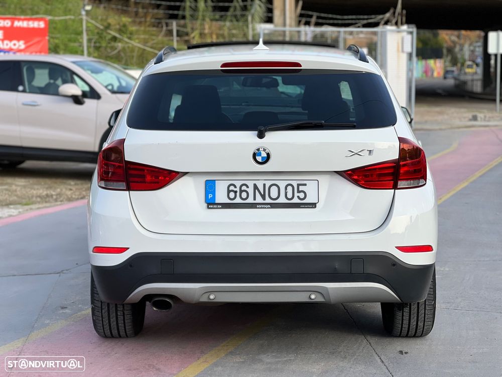 BMW X1 20 d sDrive EDynamics Line Sport - 3