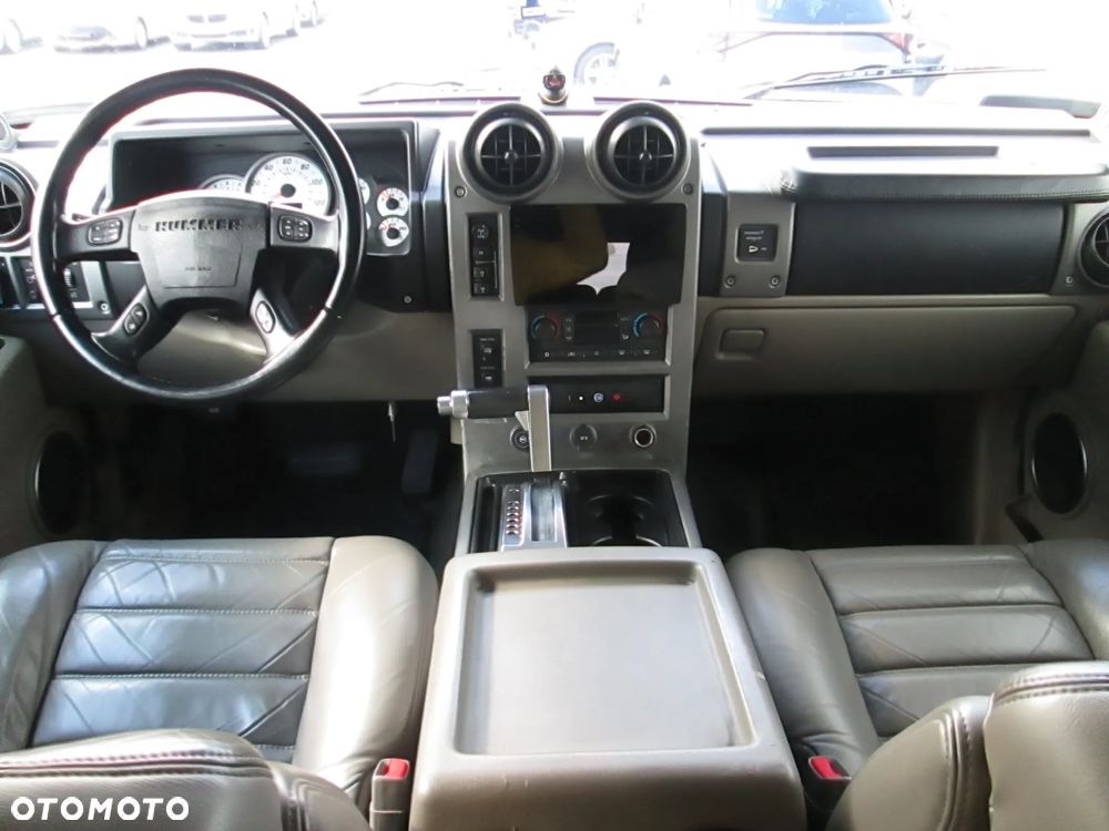 Hummer H2 - 35