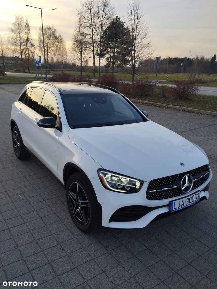 Mercedes-Benz GLC - 21