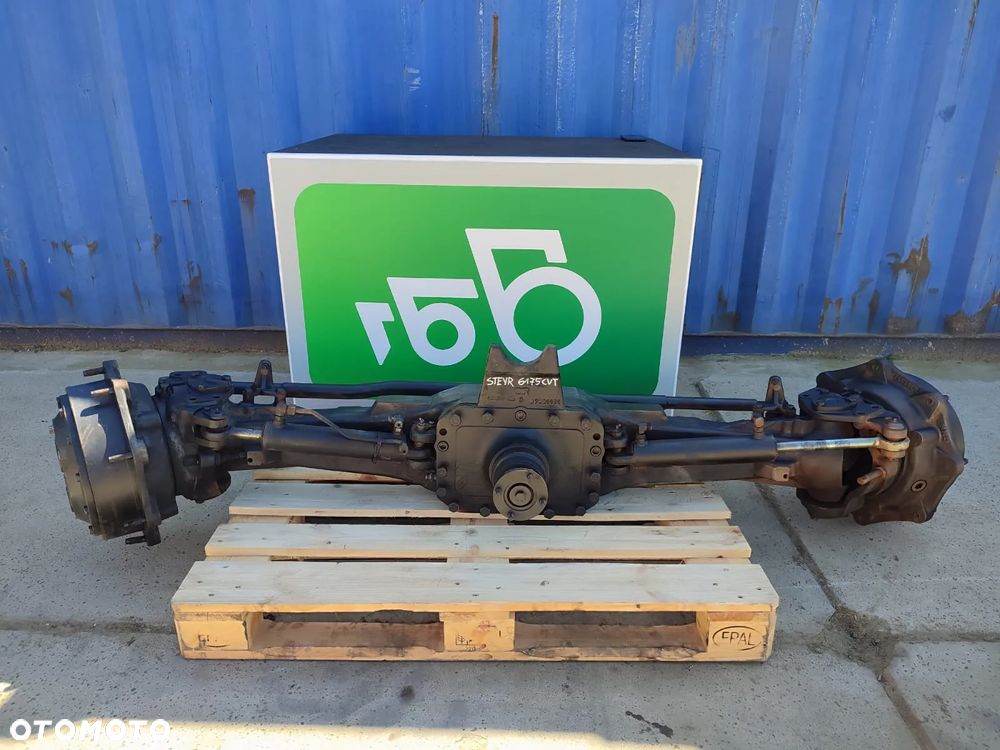 Most napędowy 87491151 47698528 Steyr 6175 CVT - 6