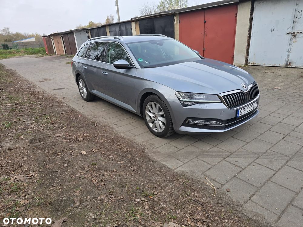 Skoda Superb 2.0 TDI DSG Premium Edition - 2