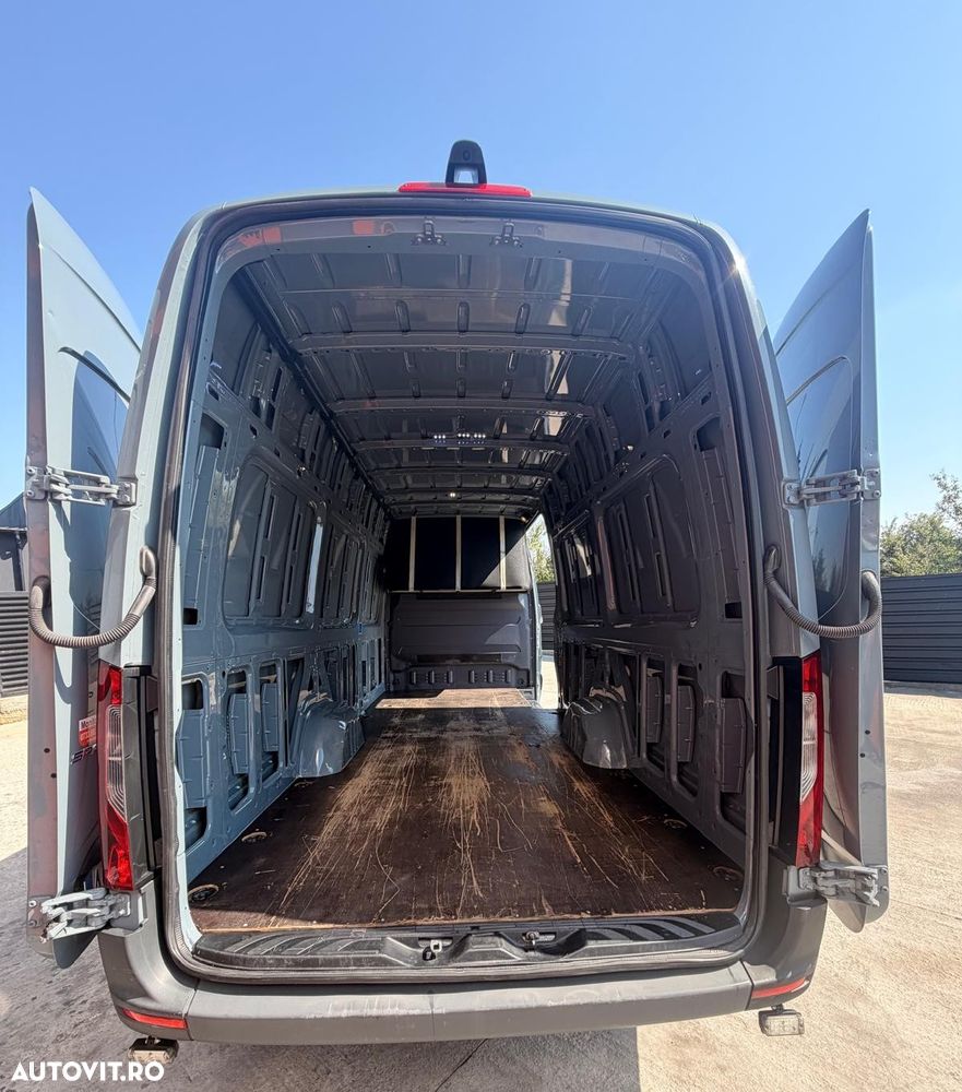 Mercedes-Benz SPRINTER - 5
