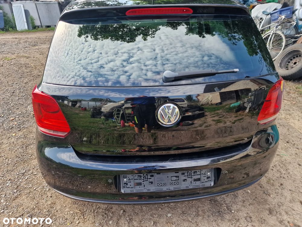 Klapa  tył  vw  polo  6R  6C  w  kolorze L041 - 1