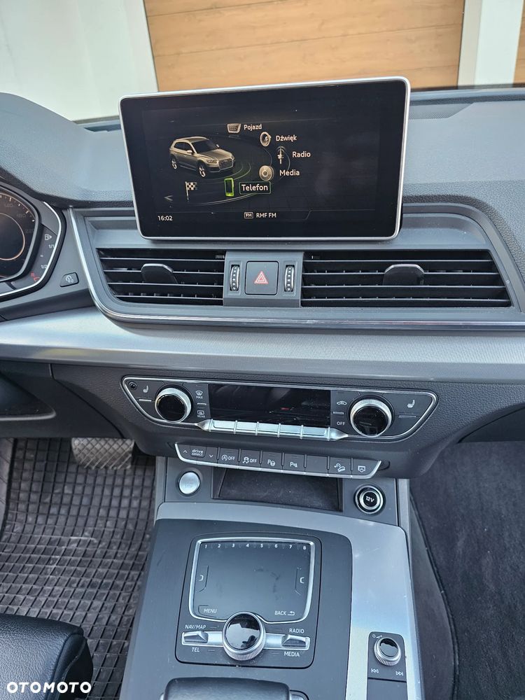 Audi Q5 2.0 TDI Quattro S tronic - 11
