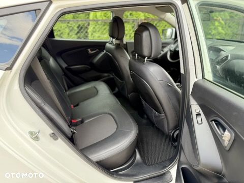 Hyundai ix35 1.7 CRDi Comfort 2WD - 17