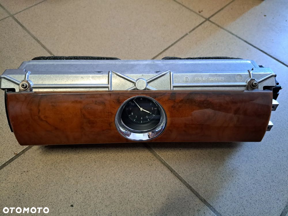 ZEGAR KRATKI NAWIEWU DEKOR VW VOLKSWAGEN PHAETON 151526501 - 1