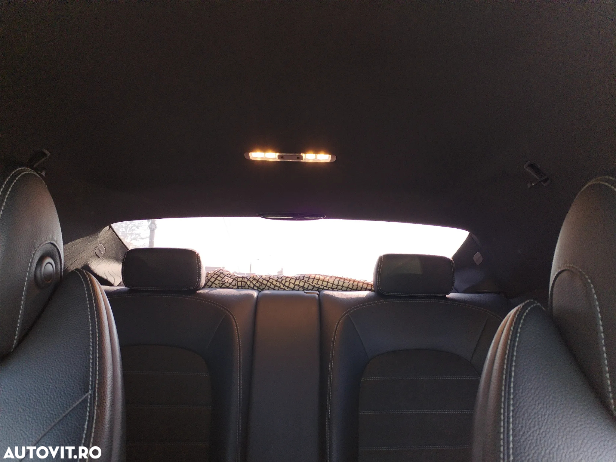 Mercedes-Benz C 180 Coupe 7G-TRONIC AMG Line - 9