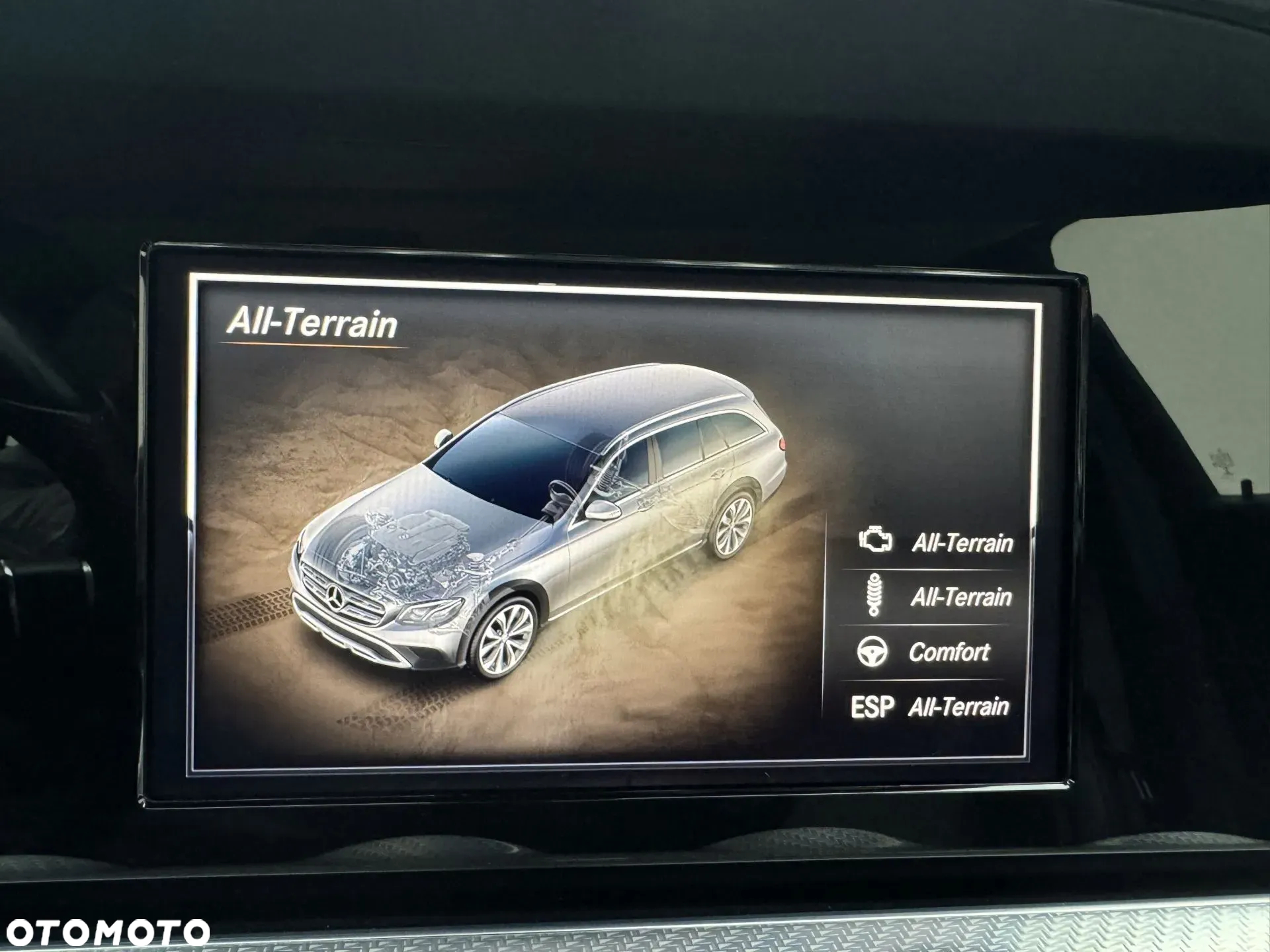 Mercedes-Benz Klasa E 220 d 4Matic T All-Terrain 9G-TRONIC Avantgarde - 33
