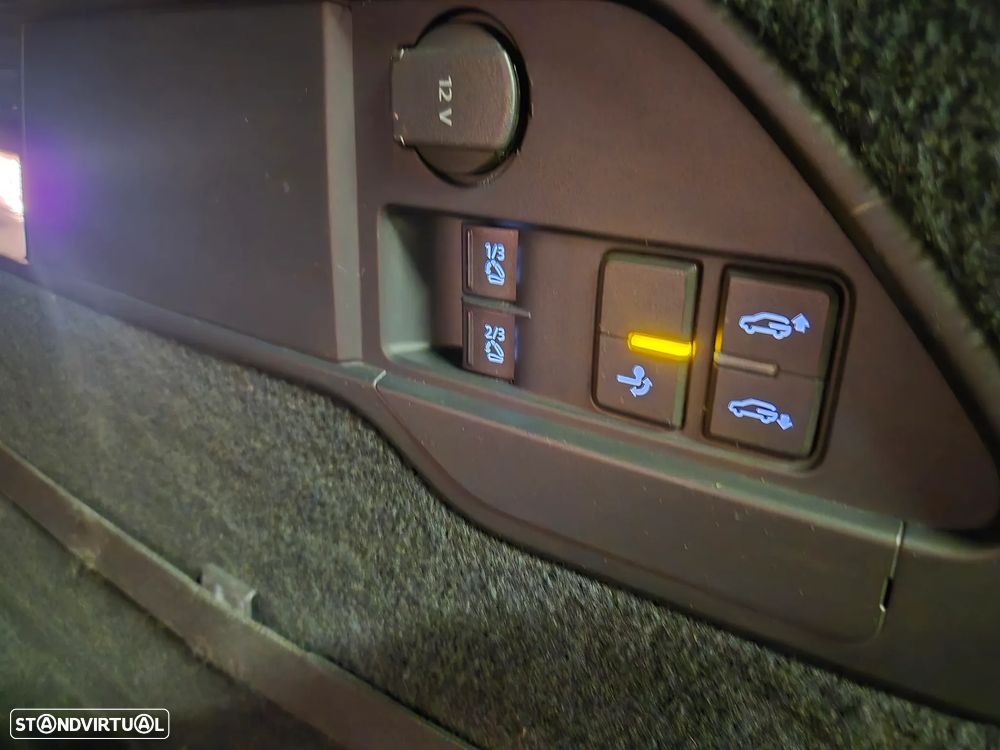 VW Touareg 3.0 TDI V6 Executive Edition - 40