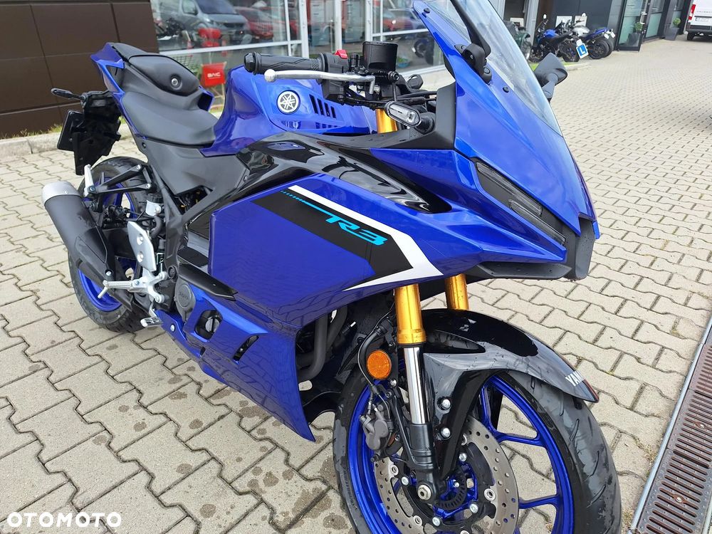 Yamaha R3 - 2