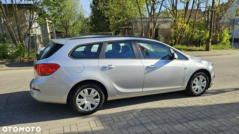 Opel Astra - 8