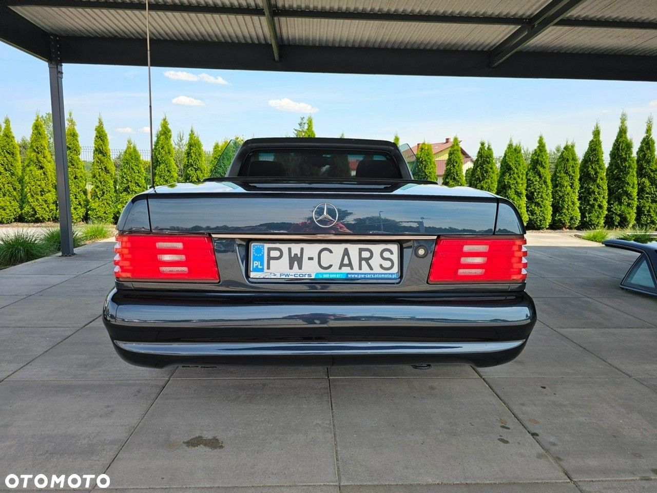 Mercedes-Benz SL - 17