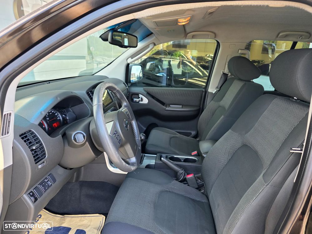 Nissan Navara 2.5 dCi CD LE 4WD - 8