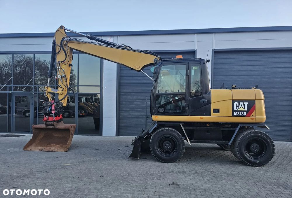Caterpillar M313D - 6
