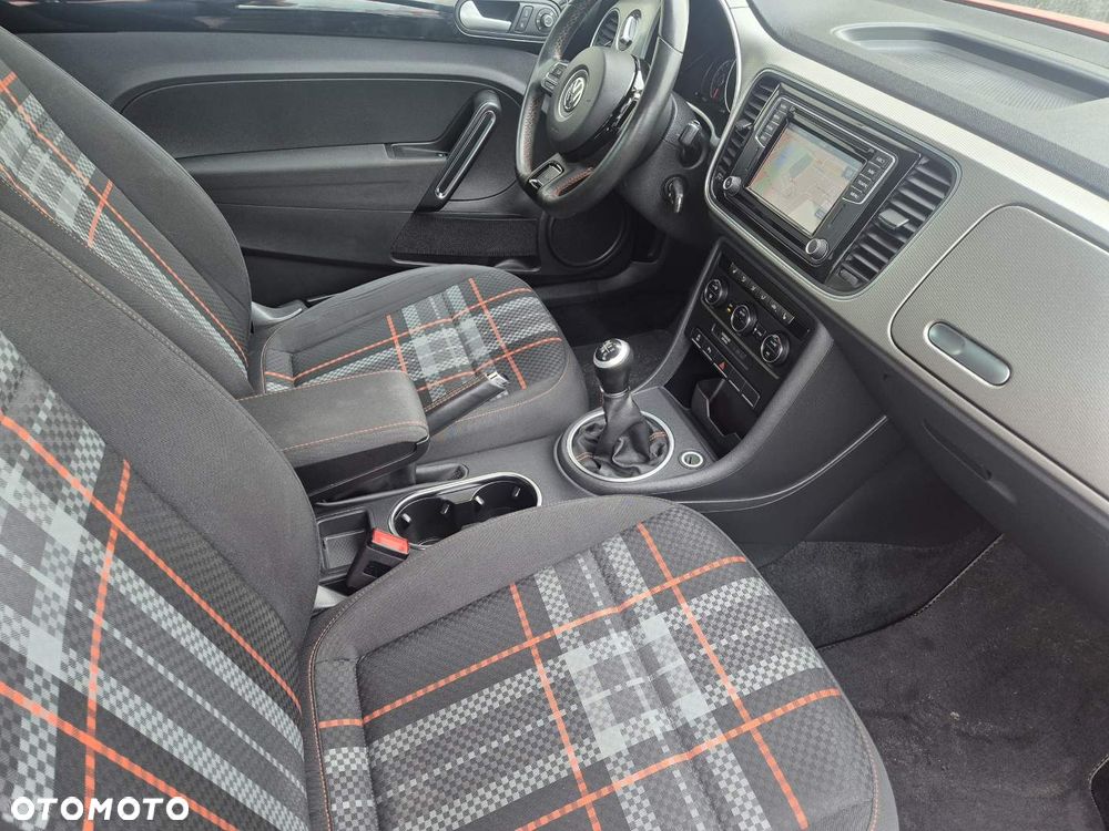 Volkswagen Beetle 1.2 TSI BlueMotion Technology Club - 16