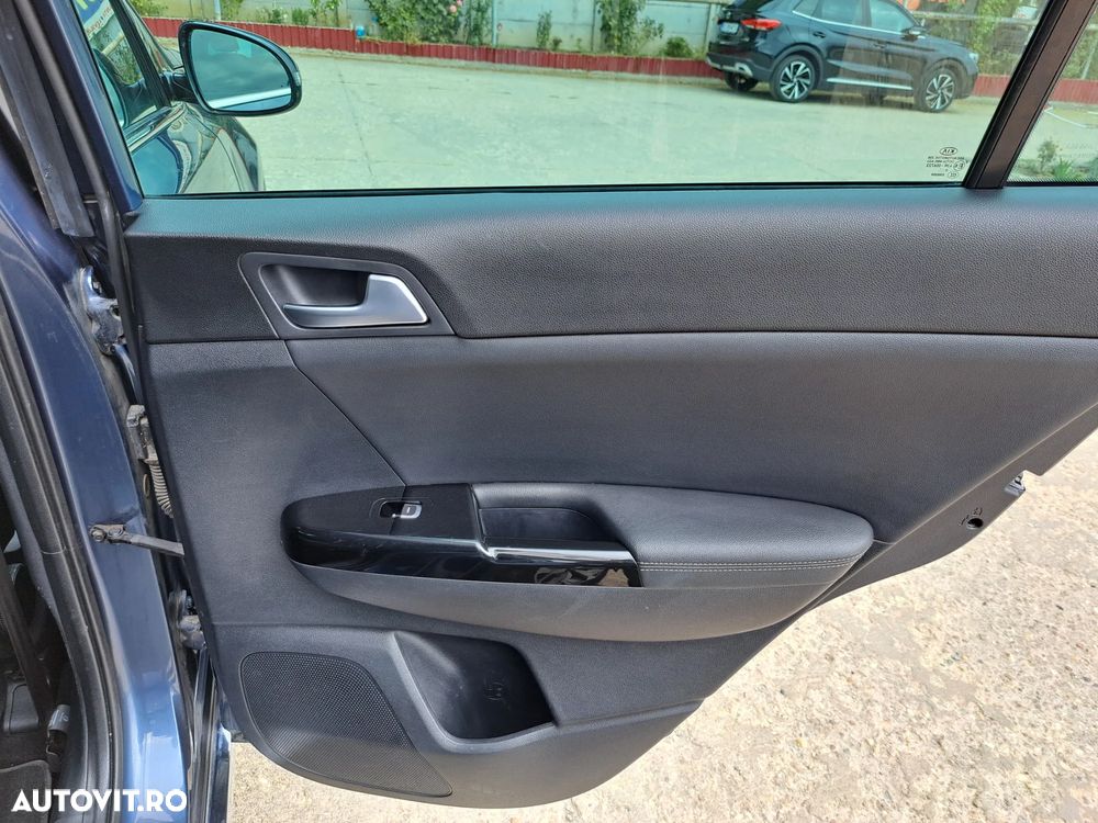 Kia Sportage 1.6 CRDI AWD DCT SPIRIT - 20