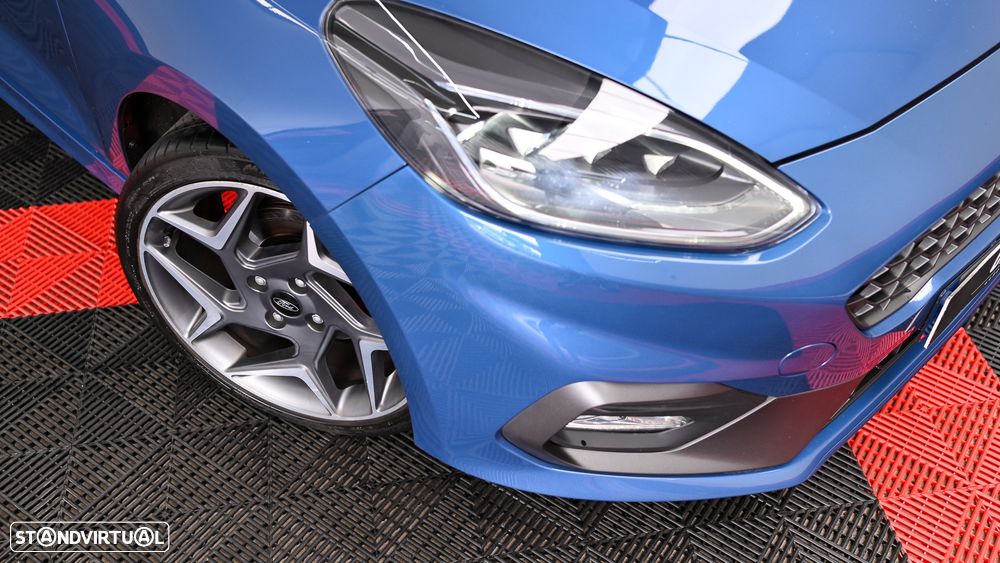 Ford Fiesta 1.5 EcoBoost S&S ST X - 4