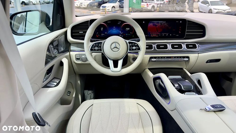Mercedes-Benz GLE - 11