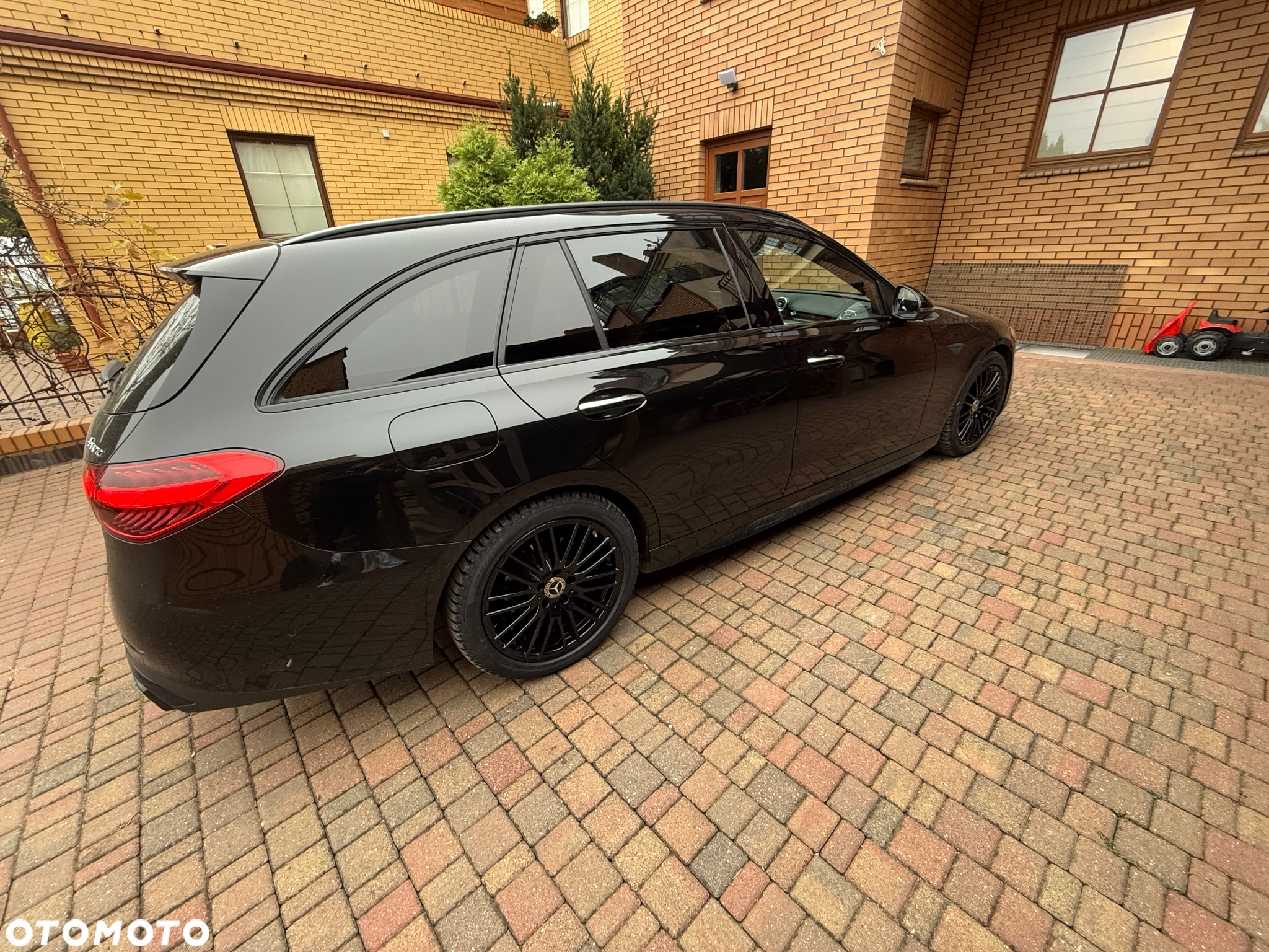 Mercedes-Benz Klasa C 220 d 4MATIC 9G-TRONIC - 10