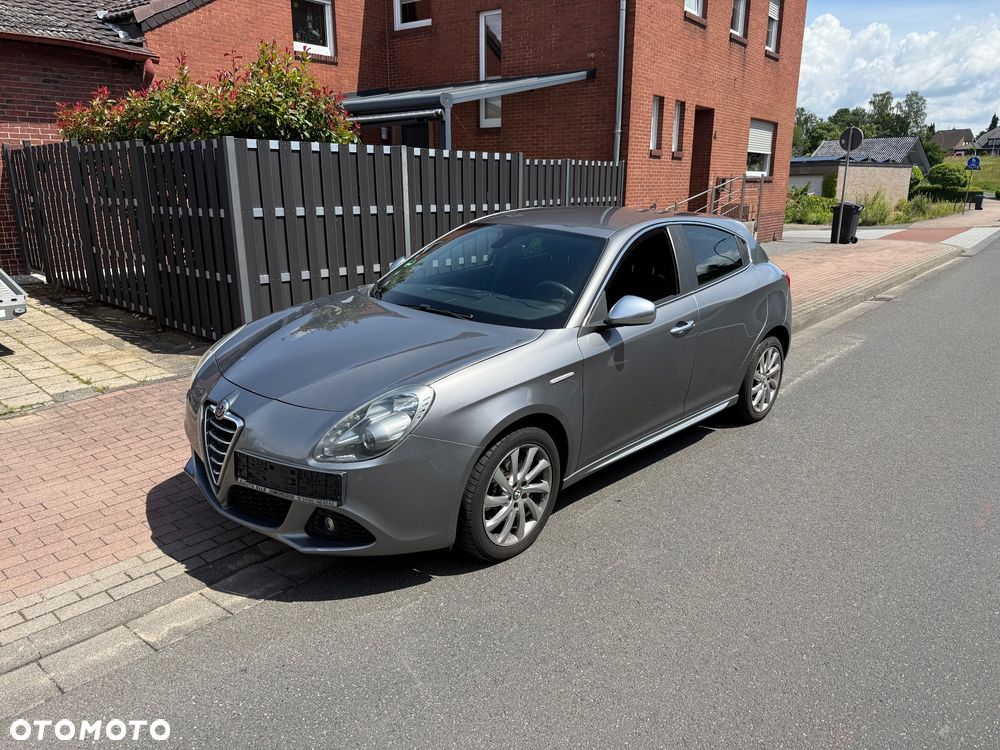 Alfa Romeo Giulietta - 2