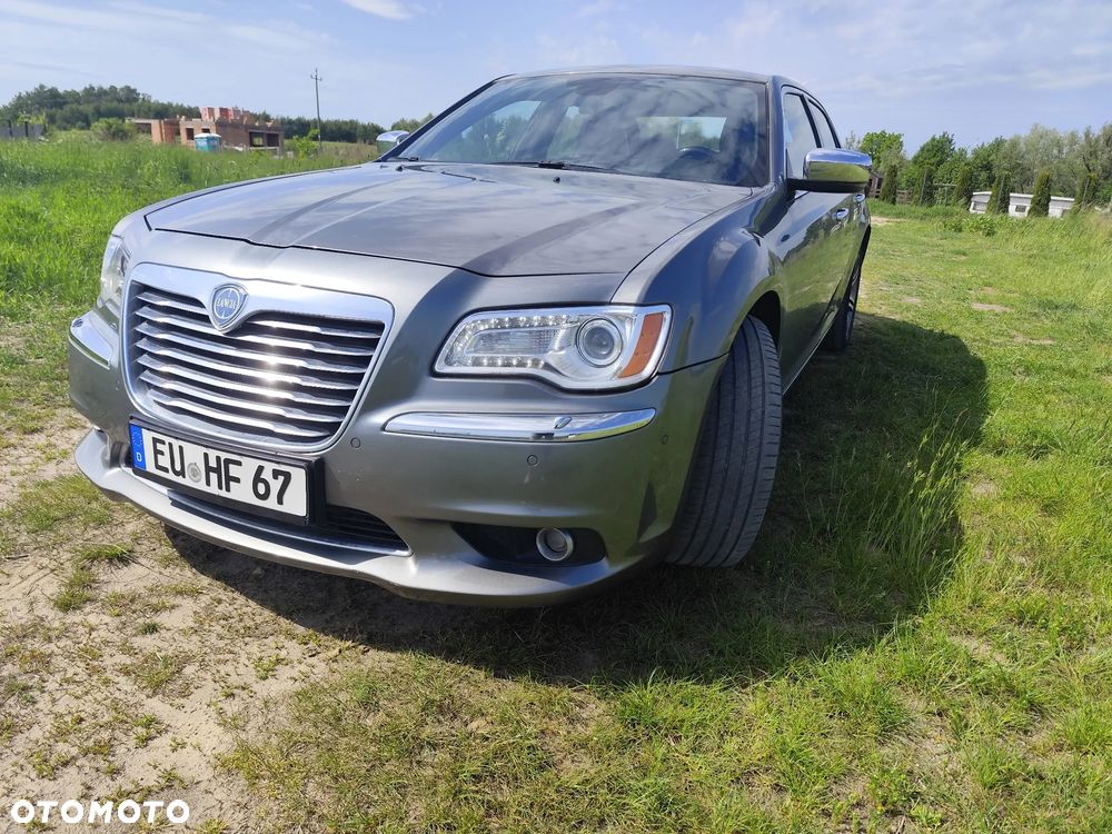Lancia Thema 3.0 V6 CRD 24V Automatik Platinum - 1