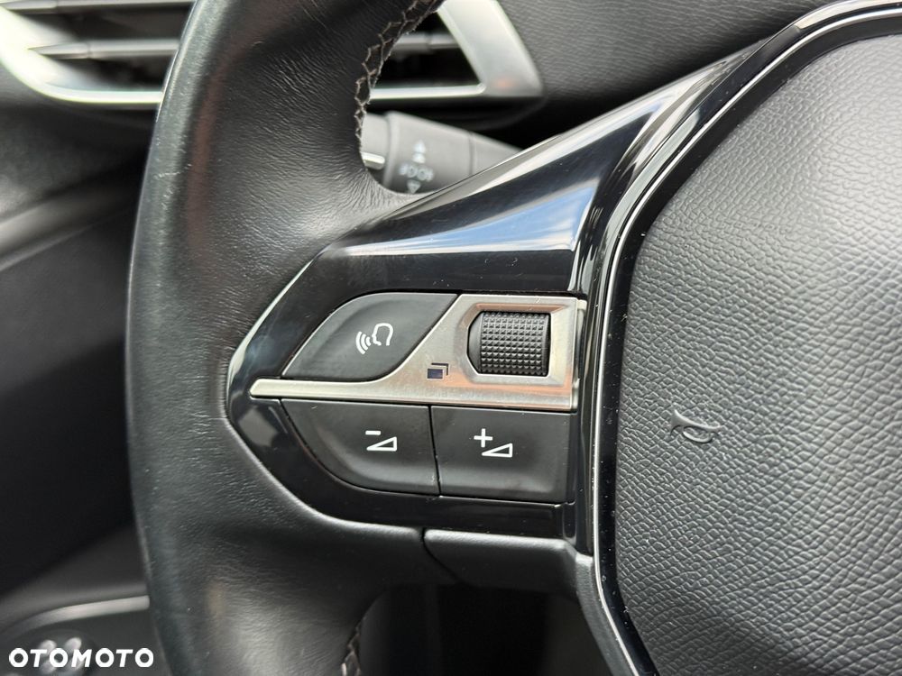 Peugeot 3008 2.0 HDi Premium - 31