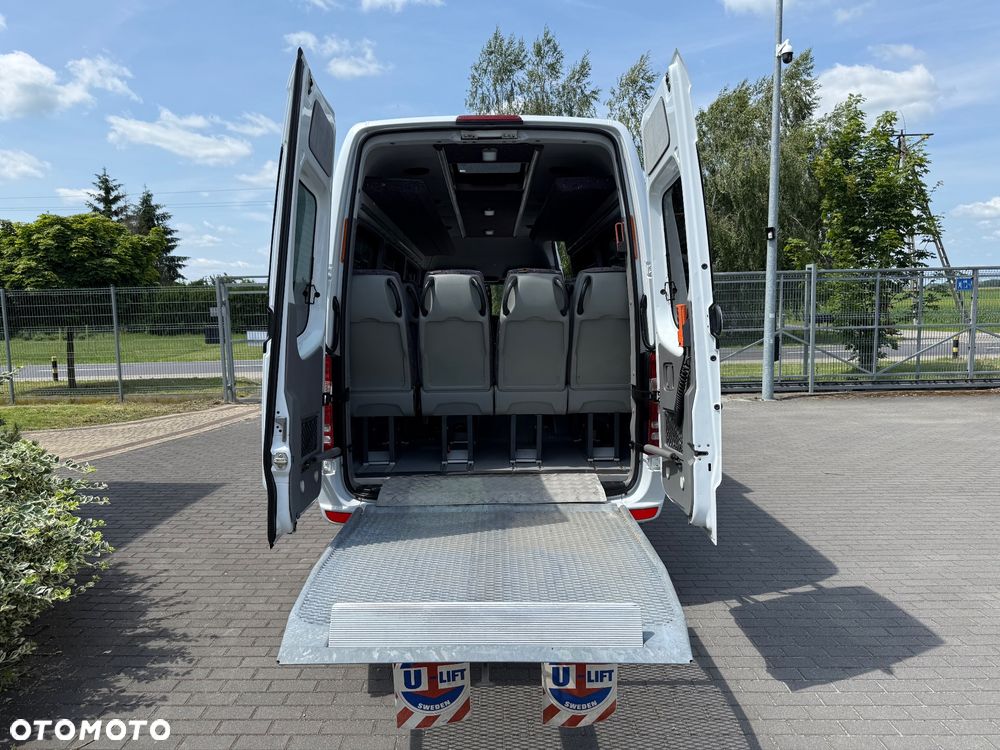 Mercedes-Benz SPRINTER 516CDI AutoCuby +Winda - 24