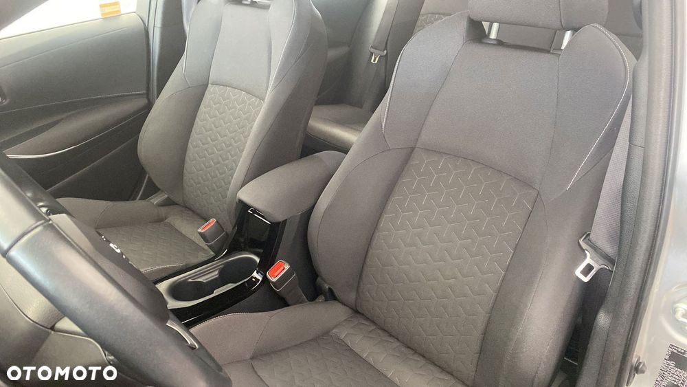 Toyota Corolla 1.8 Hybrid GPF Comfort - 11