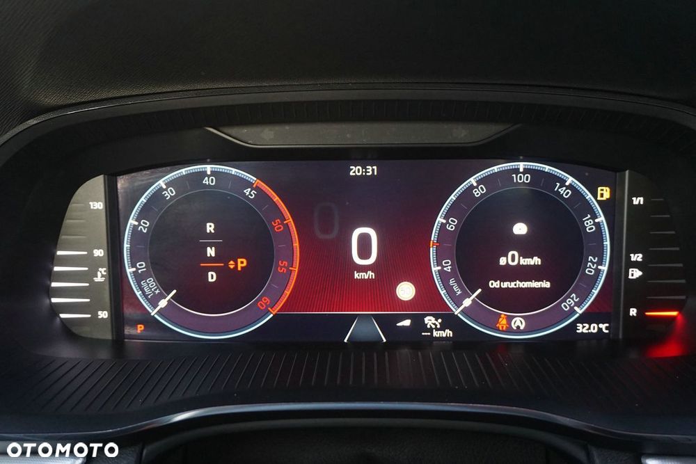 Skoda Octavia 2.0 TDI Sportline DSG - 39