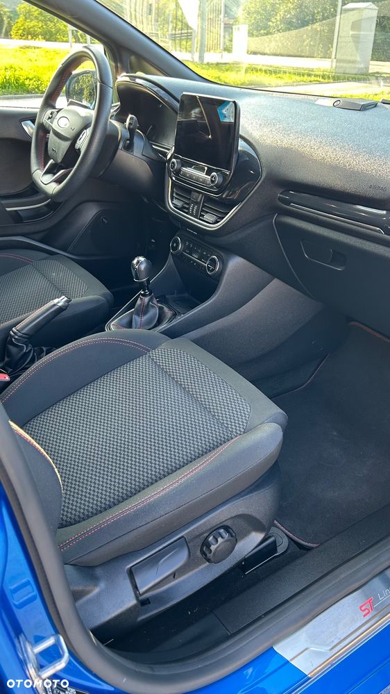 Ford Fiesta 1.0 EcoBoost mHEV ST-Line X - 10