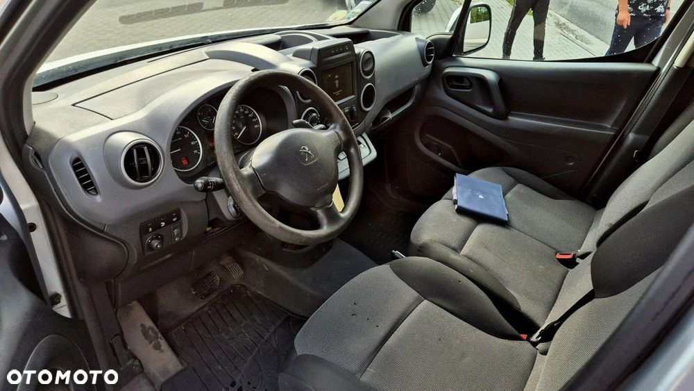 Peugeot Partner - 11