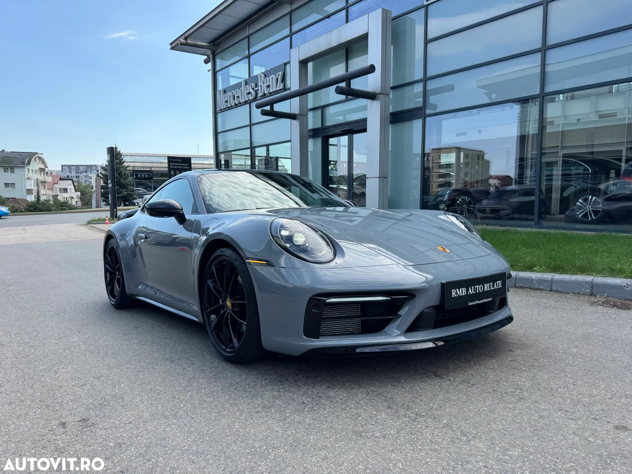Porsche 911 Carrera S - 18
