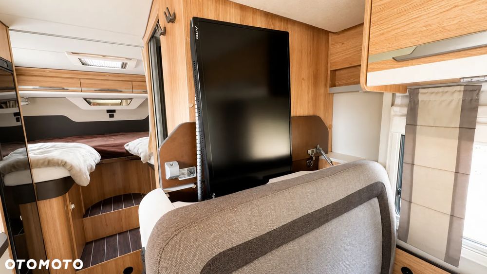 KNAUS Sky Wave - 16