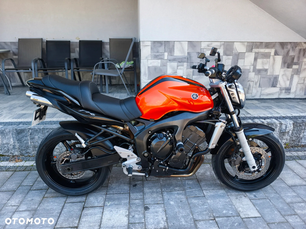 Yamaha FZ6