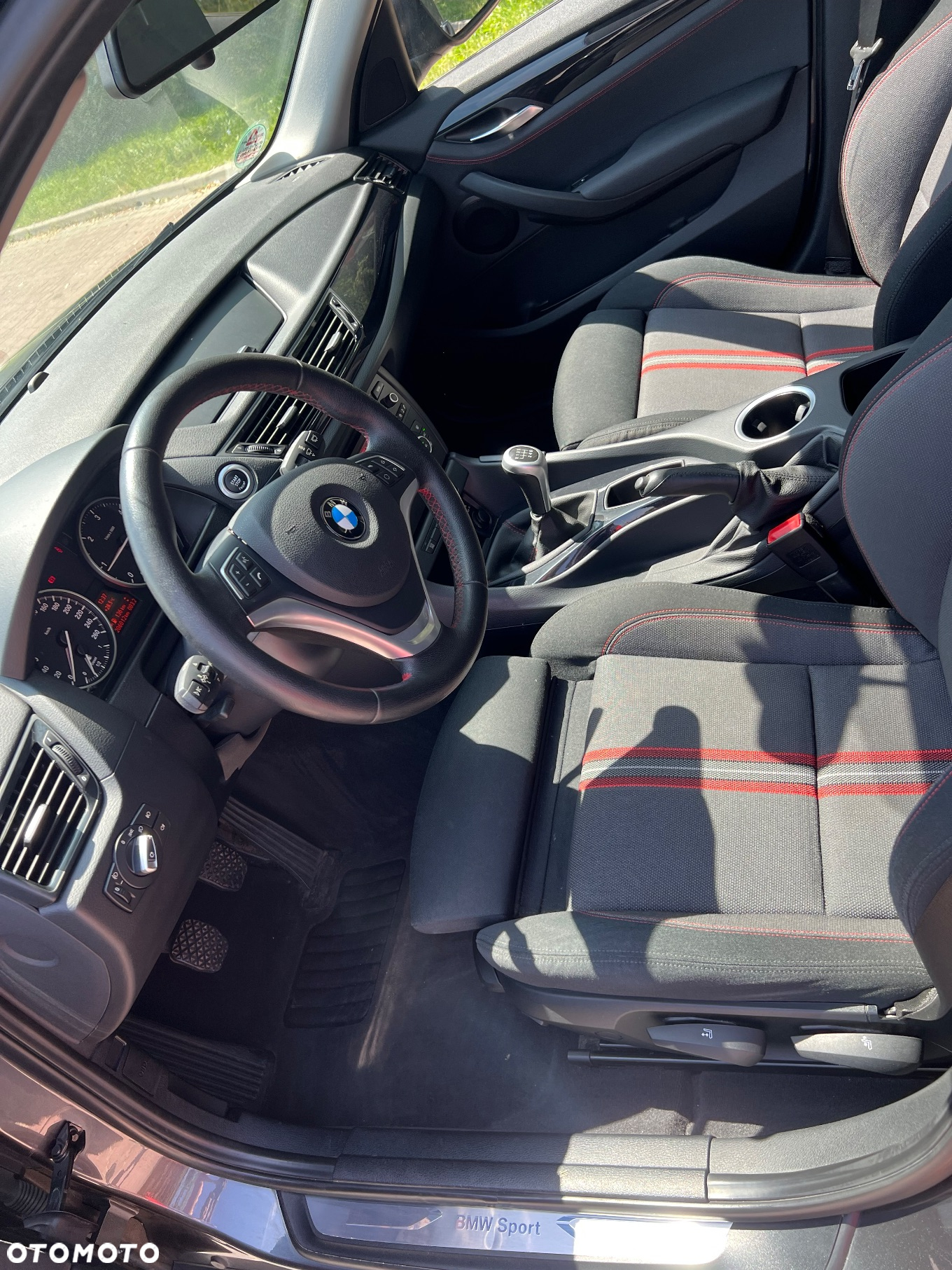 BMW X1 sDrive18d Sport Line - 11