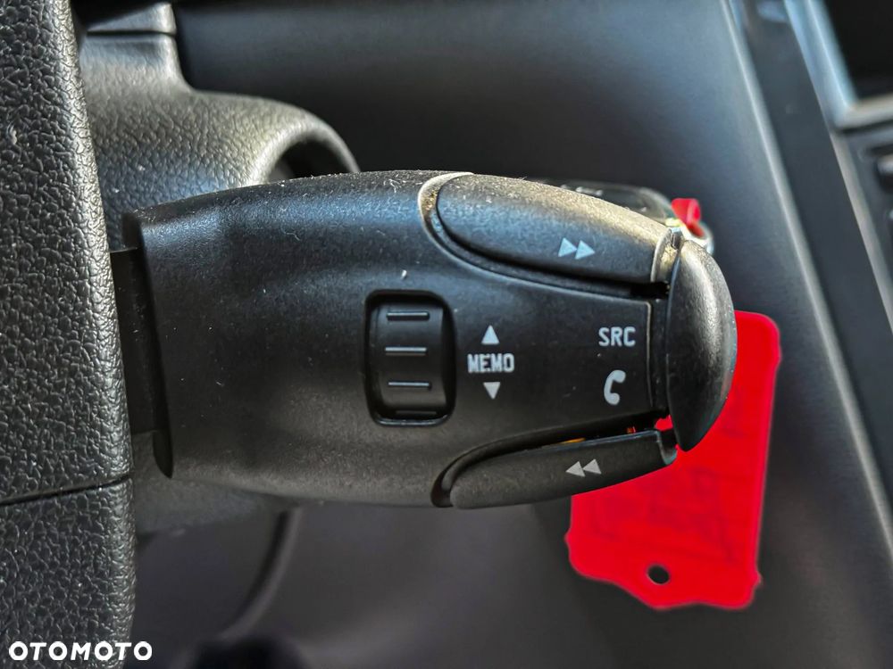 Peugeot 3008 2.0 HDi Active - 36