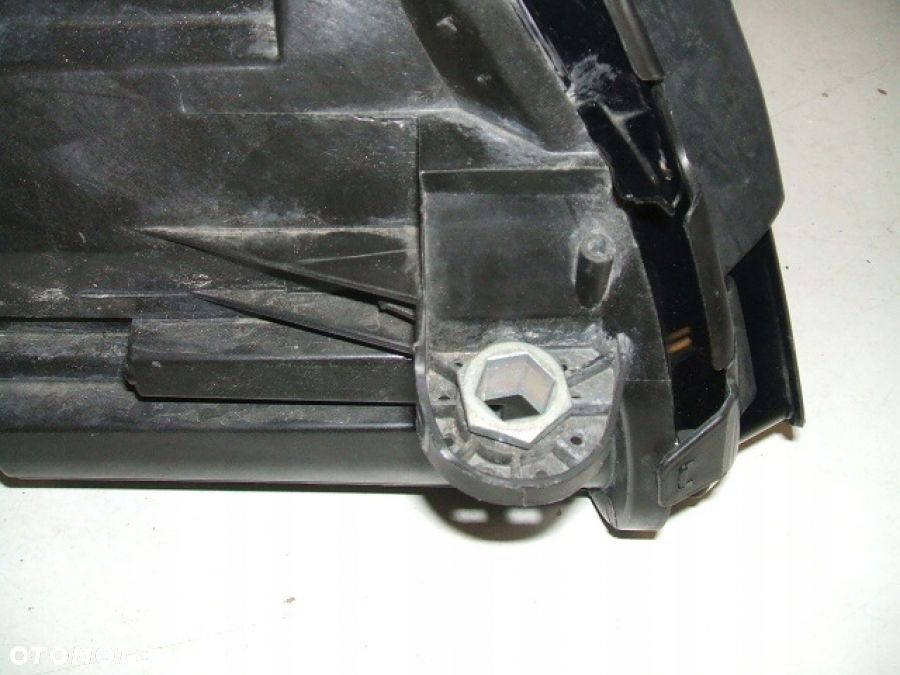 MERCEDES W205 lifting FULL LED LAMPA LEWA MULTIBEAM A2059061506 - 2