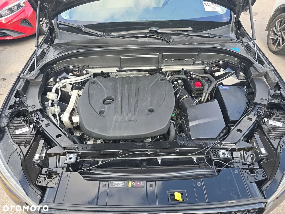 Volvo XC 60 B5 B AWD Plus Dark - 13